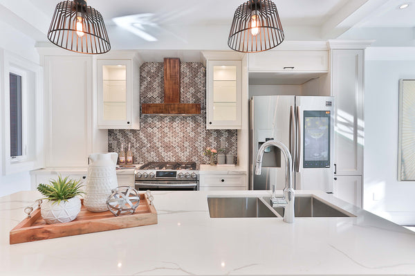 36" 735 CFM Modern Chimney Smooth Copper Wall Mounted Range Hood with Screen Filters